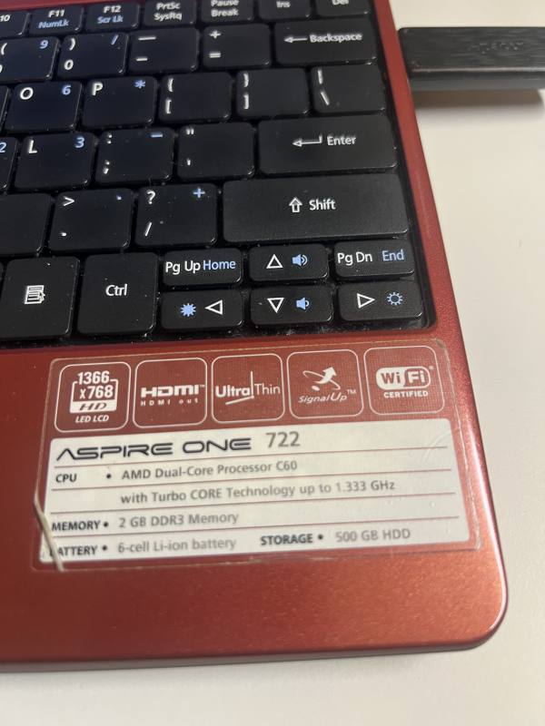 Acer one 722-c6crr-img 8221