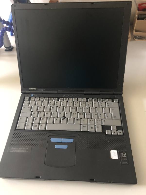 Compaq armada m700 img 8958