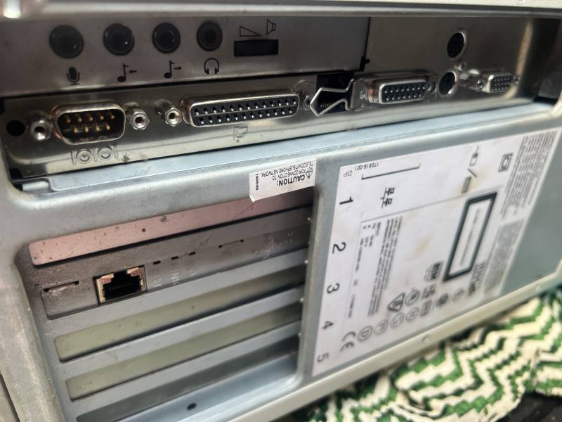 Deskpro5100 img 0344