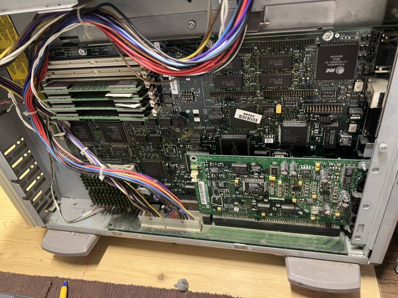 Deskpro5100 img 0350