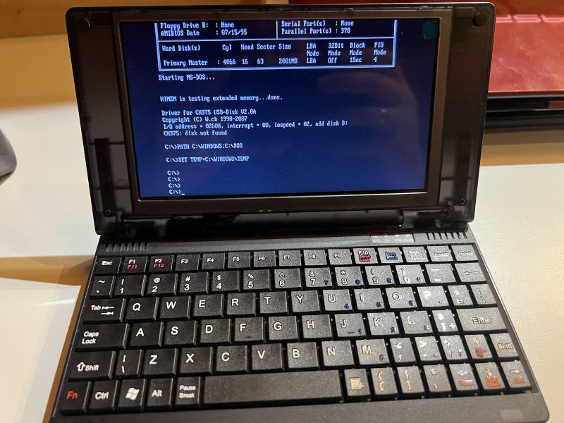 Pocket386 9071