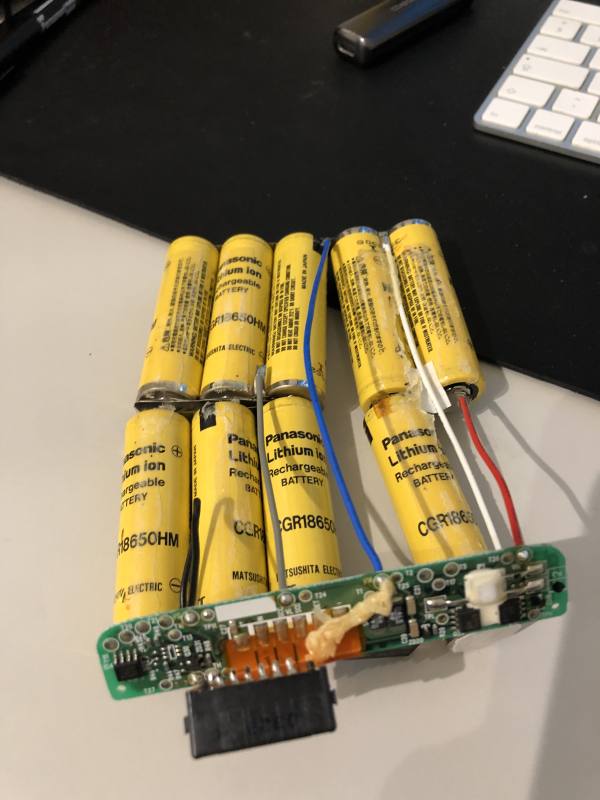 Powerbookg3pismo bat rebuilt pic9
