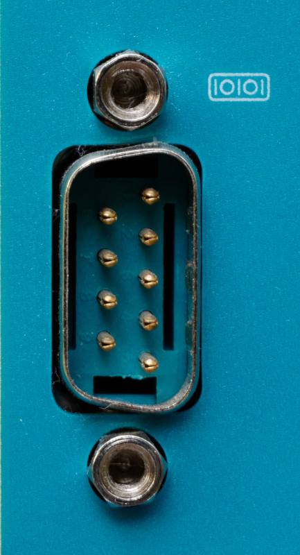 Serial port 9-pin 